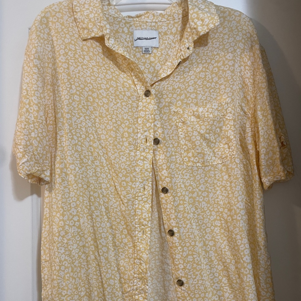 Yellow American Eagle Women’s Shirt